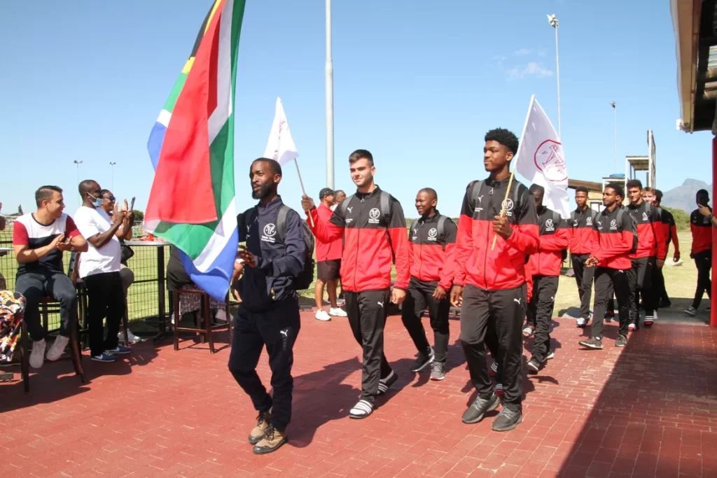 879a13_31901e7f273a410abfa8e0c5f4b9ddc9_mv2