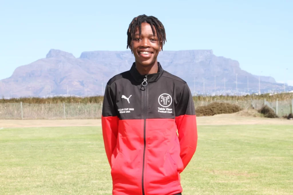 879a13_806661c1166547478a2c496c3db9fe4f_mv2